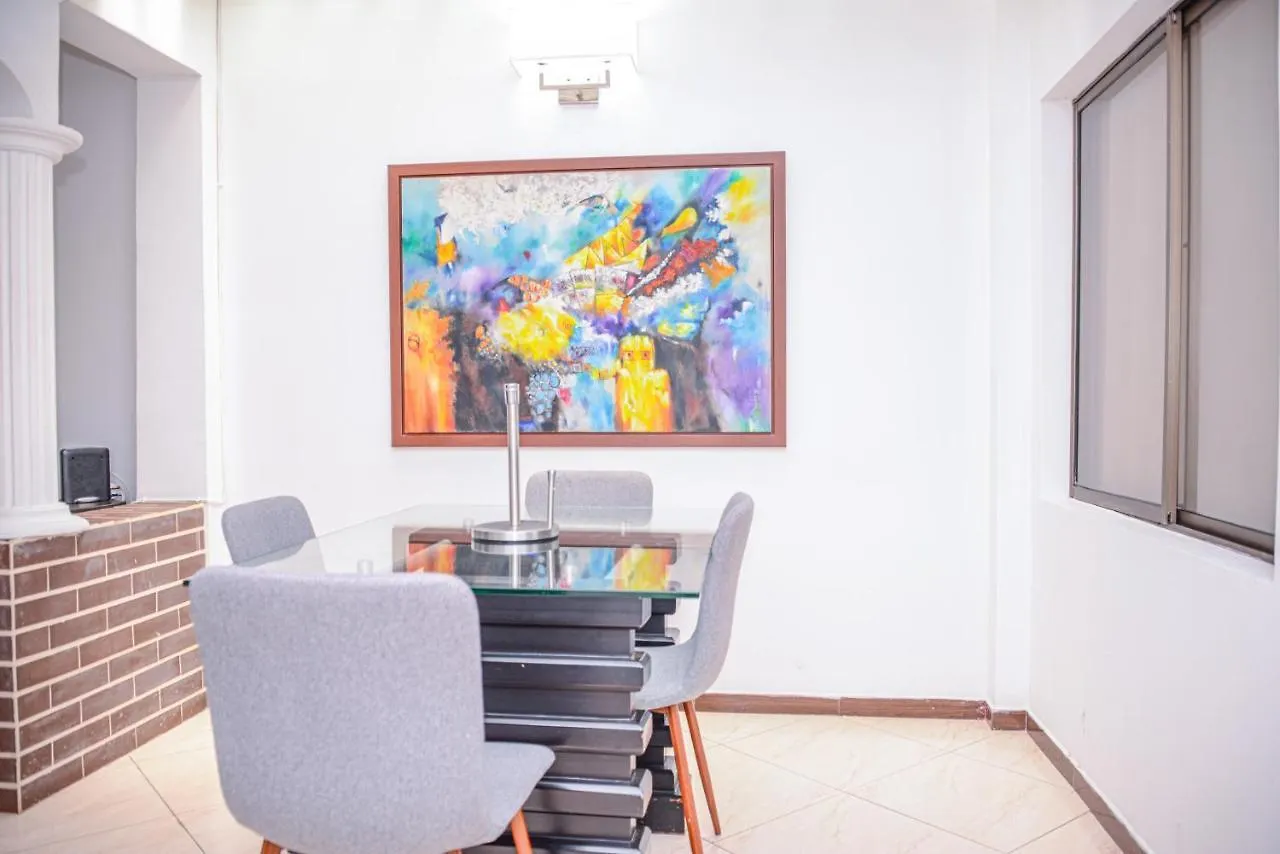 Poblado Brownstone Apartment Medellin