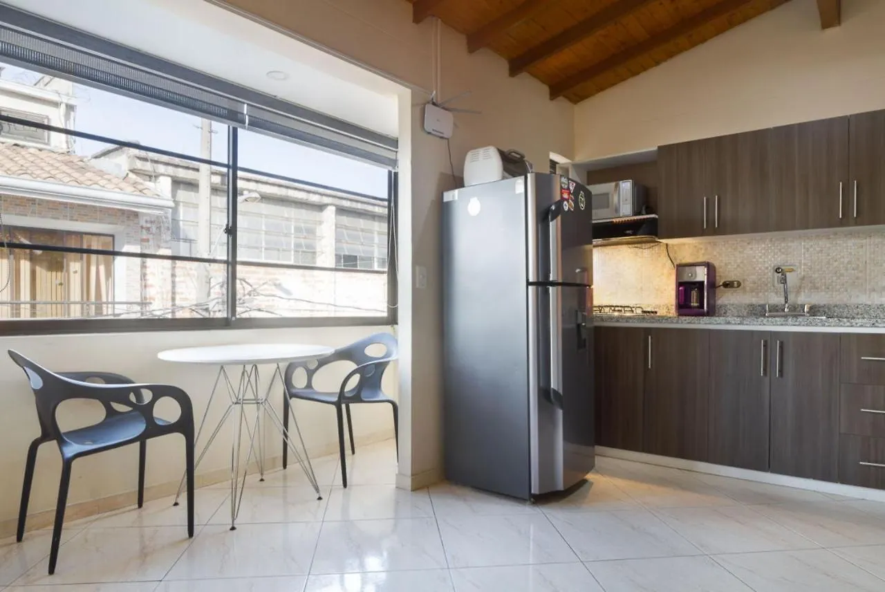 Poblado Brownstone Apartment Medellin